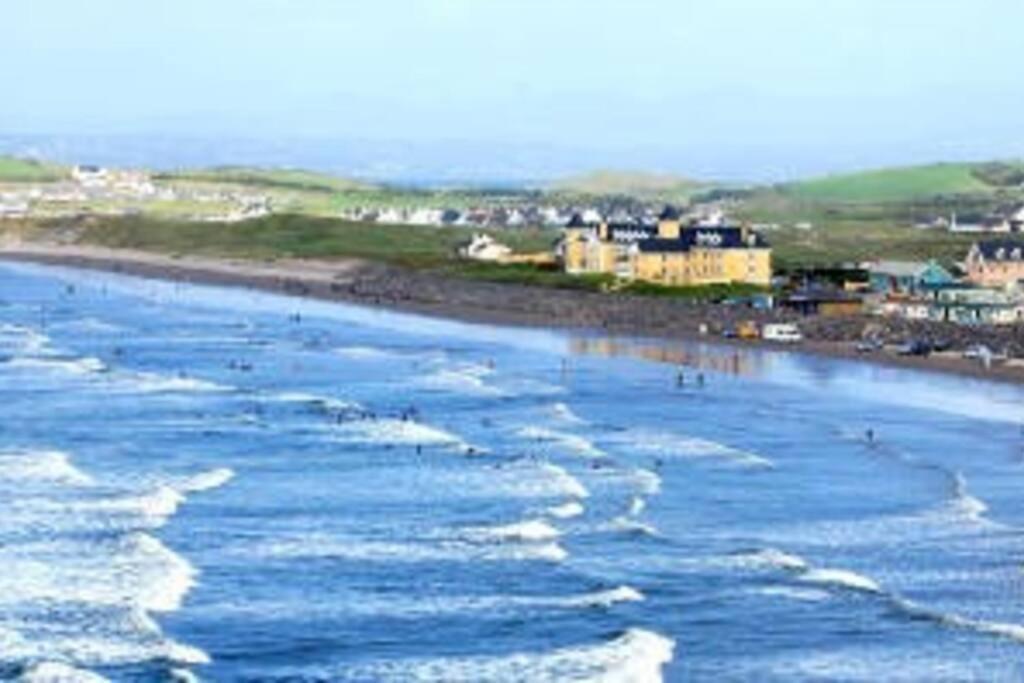 Bundoran Seaside Stays House - Wifi, Large Spacious Home Exterior photo